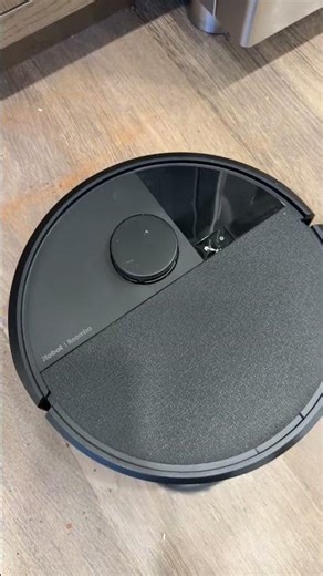 Hot cocoa spills, pet hair tumbleweeds, craft glitter…working overtime so I don’t have to