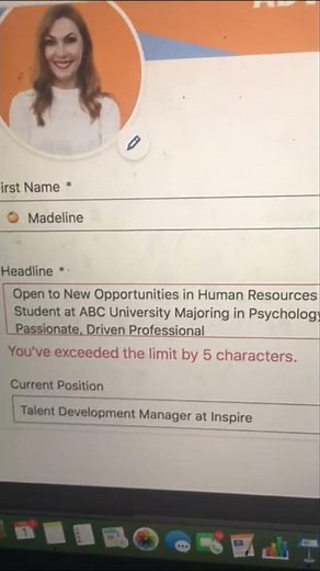 How to Write a LinkedIn Profile Headline - The Best Formula