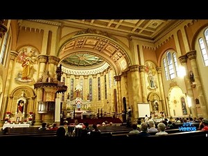 A BELEZA NO INTERIOR DAS IGREJAS CATÓLICAS