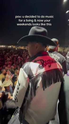 What a random life I have @ATJ & Regresso