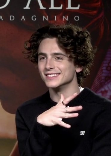 Timmy and the italian🇮🇹🤣 #timotheechalamet #bonesandall #lucaguadagnino #taylorrussell #timothée