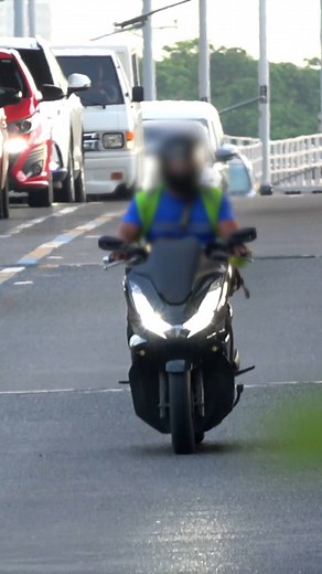 Bus lane violation turns into impounding for motorcycle rider | Gadget Addict