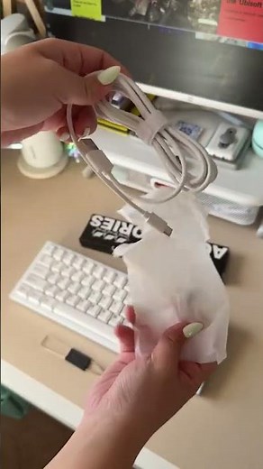 Unboxing Yunzii's AL65 Mechanical Keyboard