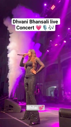 dhvani bhanusali live concert 💕💗😍 #dhvanibhanushali #liveconcert #newsong