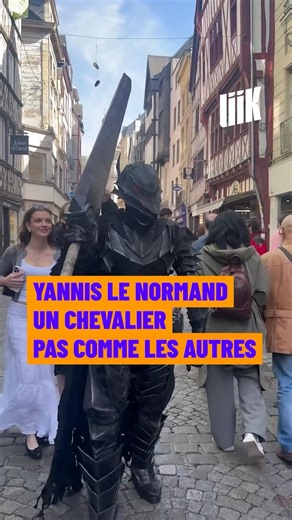 Un chevalier dans les rues de Rouen ⚔️✨