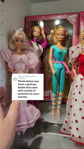Replying to @aislingcurtis Perfume Pretty Barbie 1987, no earrings and not sure what shoes she is meant to have. I got this girl in a bulk lot and the perfume wasn't there. #80sbarbie #barbie #80snostalgia #dollcollector #80stoys #perfumeprettybarbie