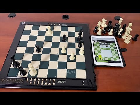 Excalibur Grandmaster 747k Chess Computer vs. Chess.com Bot 👑 Gadgetify