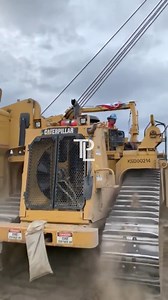 Ain’t nothin’ finer than a pipeliner… Big or small we lay ‘em all! Side boom and hoe hand operators 💪 #operator #pipeline #construction #boomhand #hoehand #pipeliner #pipelineoperator | The Pipeline Life