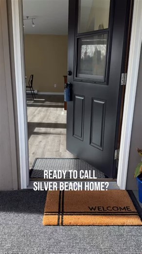 Life at the lake looks good on you. 🌿 Imagine waking up near Lake Whatcom, morning coffee on your deck, and trails just minutes away. This 3 bed, 2 bath Silver Beach home under $700K makes it possible and it’s as charming as it sounds. ✉️ Message us for a private tour! ☕️💭 Wondering if Silver Beach fits your lifestyle? Take our neighborhood quiz to find out your perfect Bellingham match! (Link in bio) #BellinghamRealtor #SilverBeachBellingham #PNWLiving #JohnLScottBellingham #krausehauss #pnwl