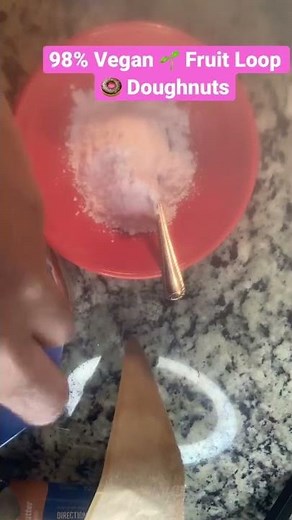 HOMEMADE DOUGHNUTS | QUICK & EASY FRUIT LOOP DOUGHNUTS