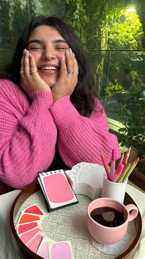 Shades Of Sharika | Mixed Media Artist on Instagram: "All it takes is a few good basics to elevate a space 🤍 This round wooden glass tray keeps moving around my home — from my cosy art corner to tea and snack moments ✨ Quietly functional. Effortlessly beautiful 💕 Keywords: home essentials, serving tray decor, wooden serving tray, glass serving tray, vintage home decor, embossed glass tray, aesthetic home styling, cosy corner decor, tea tray setup, snack serving ideas, home decor ideas india, m