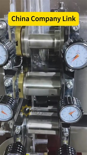 Automatic seasoning and dipping sauce packaging machine: Suitable for small-bag filling and sealing of dipping sauces such as chili sauce, garlic sauce, and salad dressing. #tomatosauce #tomato #chilisauce #sauce #paste #sauce #highspeedmachine #equipment #highspeed #automatic | Link packing machine company