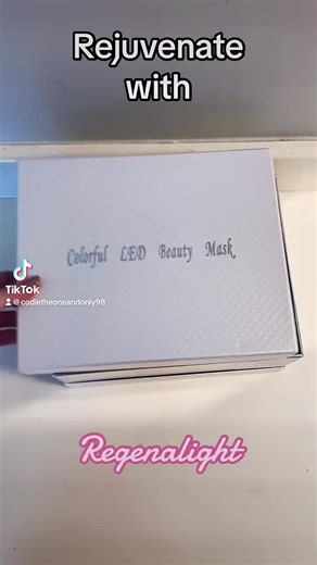 Clear Acne and Smooth Wrinkles with RegenaLight LED Mask