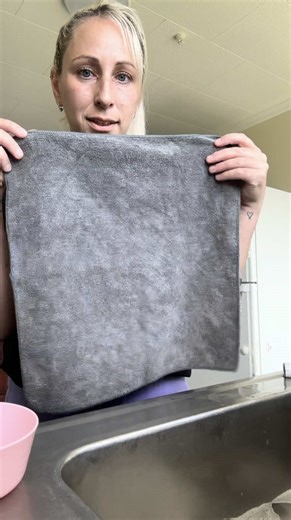 Effective Cleaning Hacks for a Sparkling Home