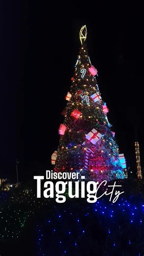 PEOPLE'S PARK - EMBO❣️ The Lights of Christmas💕 Ang Pasko sa Taguig ay Pag-ibig💕✨ #angpaskosataguigaypagibig | Discover Taguig City