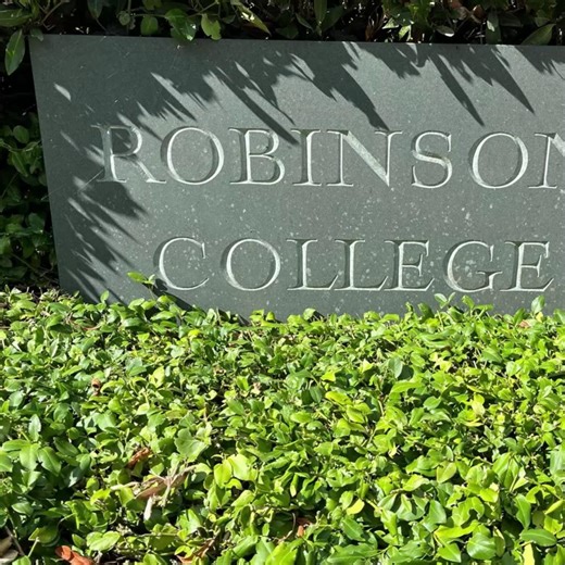'I transported to a fantasy world at a private Cambridge university garden' | Cambridgeshire Live