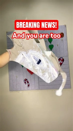 Breaking news! IB: ​⁠‪@stinkdragons‬ #dragon #polinasdragons #dragonpuppets #polipoop #baldstella