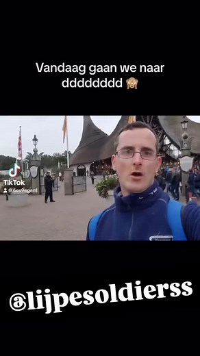 @lijpesoldierss on Instagram: "ddddddddd de efteling… 🤣 #lijpe #soldierss #fy #dutch #funny #fyp #meme #viral #trend"