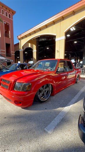 Bagged Ford Explorer Sport Trac at Eastbound Getdown #sickminitrucks #baggedtrucks #customtrucks | SICK Mini Trucks