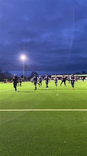 A massive 3 points 🤩 Thank you to everyone who travelled down yesterday and for all your support 👊 #hendon #nonleague #win #3points #football