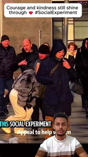 Strangers Step In When She Needs Help ❤️ (Social Experiment) #kindnessiscool #respect