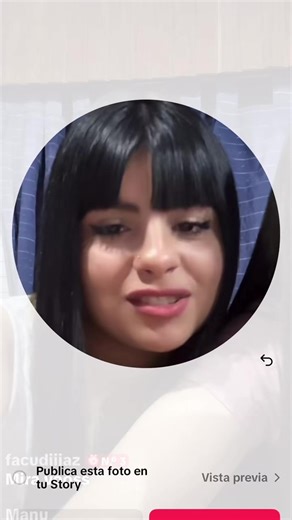 Poniéndome fotos de extraños parte 41