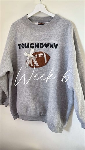 Week 6 - Super Bowl sweatshirt 🏈 #52weeksofsewing #superbowl #beginnersewing #memadewardrobe #appliquedesigns