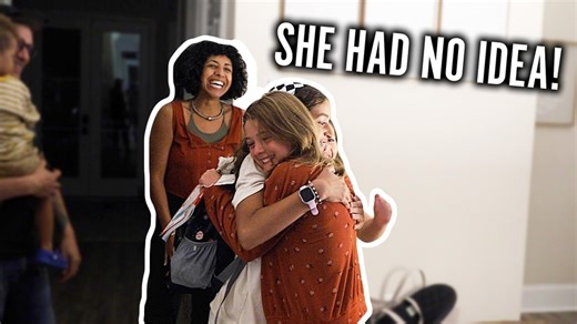 60K views · 1.1K reactions | Watch as we surprise Tyler with friends she hasn't seen in a long time! The look on her face is priceless. | The Murrays | Facebook