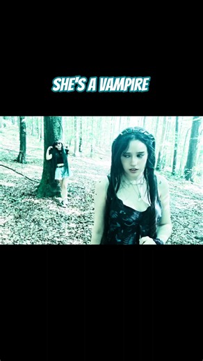 Twilight is so funny istg part 1 | ‪@nikkihatsunecosplay‬ #twilight #parody