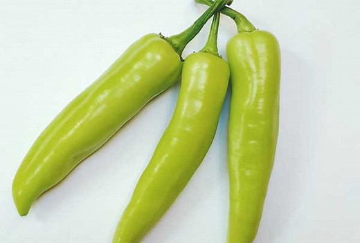 Banana Peppers vs Pepperoncini: What's the Difference