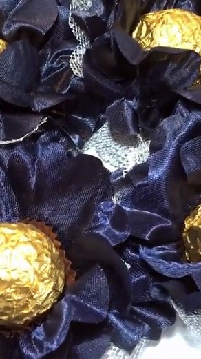 💙 Elegant. Timeless. Navy Blue Magic! ✨ Transform your wedding tables with our stunning Navy Blue Silk Flower Centerpieces — perfect as guest gifts or event decorations. Sophisticated, handmade, and unforgettable 💐 | sweet_n_flowers