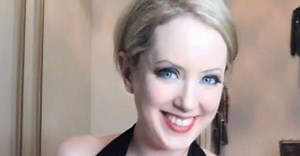 Christina Anderson jailed for stabbing stranger to death during psychotic episode | BreakingNews