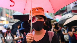 Hong Kong protests: Huge crowds rally peacefully