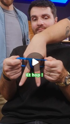 @amixem on Instagram: "À quoi ça sert ? #amixem #humour #reels"