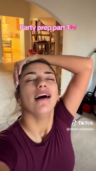 We’re making progress! 🎀 @shanti @Layla 💋 thanku for my flowers baybeee @Harry Cooksley 💘💞