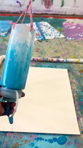 PENDULUM PAINTING 🌀 Art and movement and process and paint! | Smudge Artspace