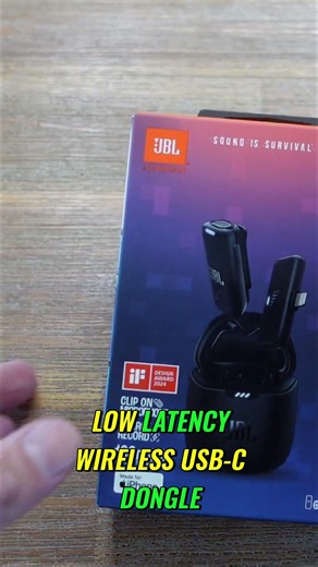 Unboxing & First Look! – JBL Quantum Stream Wireless