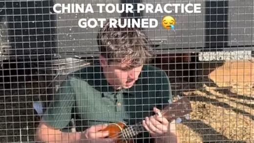 首次中国巡演却"惨遭毒手" :)