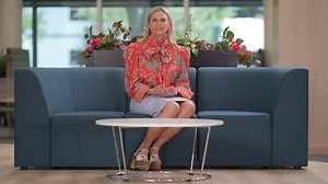 Daren Pippio, Senior Vice President of Advisory Strategy and Development, began her Raymond James journey many years ago in Human Resources. All it took was one pivotal conversation with Tom James to set her on an entirely new career path. | Raymond James