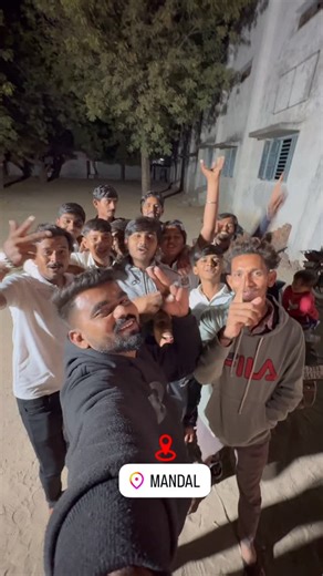 Mandal_no_ vlogger_bankao on Instagram: "માંડલ મા આજે ખંભલાય માતાજીનો પ્રસાદ નું આયોજન કરેલું હતું તો માંડલ જોગણી રામામંડળ એ સેવાનો લાભ લીધો..🫵🙏#trendingreels #new #vlog"