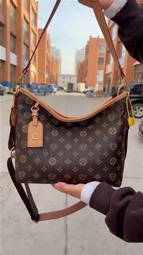 "Women’s Latest New collection design high-quality simple handbag " #shortsfeed