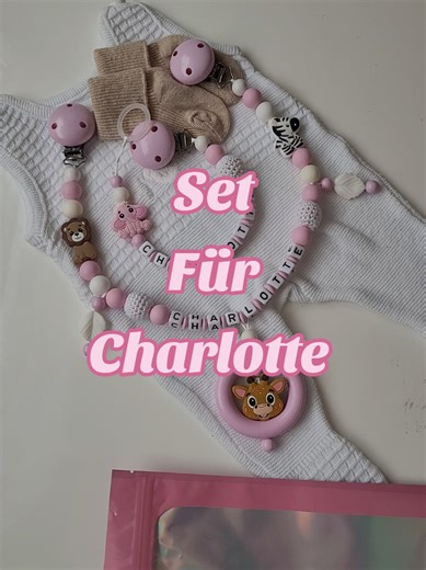 Thema Safari wie süß ist das denn wieder. Vielen Dank für deine Inspiration #schnullerkette #kinderwagenkette #handmade #baby