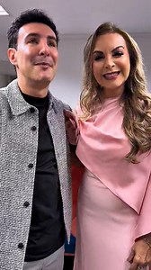 Ontem vivi uma noite memorável na gravação do DVD de 30 anos dos meus queridos Daniel e Samuel, compositores de tantos sucessos do meu ministério. Foi um evento lindo, emocionante e cheio de reencontros especiais! Que alegria estar com amigos tão queridos como Leandro Borges, a dupla Canção e Louvor, Antônia Gomes e Eliane Fernandes. ♥️ Um dos momentos mais marcantes da noite foi subir ao palco ao lado de Daniel e Samuel para cantar "Depois Que o Sol Nascer". Que honra, que emoção! Agradeço de c