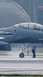 Vortex 🌪️ I like going to see jets in wet weasther to try and get stuff like this. It is slowed down by 50% to get a proper look. Which engine is producing it; Port or Starboard? #aviationreels #f15 #Eagle #strikeeagle #vortex | Turn 'n' Burn