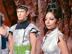 Morre a atriz Arlene Martel, a intérprete de T’Pring em ‘Jornada nas Estrelas’ | Nova Temporada