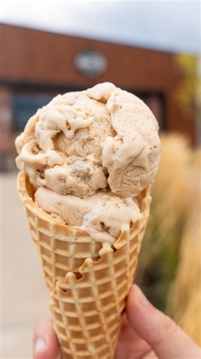 New City Microcreamery on Instagram: "🍌 PB BANANA FLUFF IS BACK!! 🍌 Nothing says New England comfort quite like a fluffernutter. Inspired by the iconic peanut butter banana fluff sandwich, this dreamy combo features: 🥜 Creamy peanut butter ice cream 🍌 Roasted bananas ☁️ A swirl of marshmallow fluff Now available in Sudbury, Cambridge, and Hudson—don’t miss it"