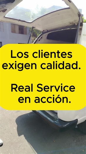Los clientes exigen calidad. Real Service en acción. Verificamos pedidos, cumplimos horarios y llegamos hasta donde el cliente lo necesita. Así trabajamos en Real Service: compromiso real, servicio real y puntualidad que se cumple.