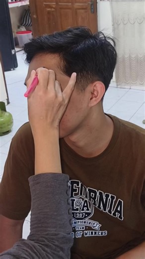 Face Painting Techniques in Tulungagung