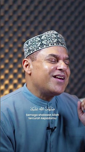 Chanting Ya Nabi Salam 'Alaika