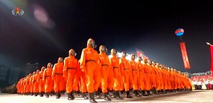 LV_Ni rastro de misiles en el desfile militar de Corea del Norte